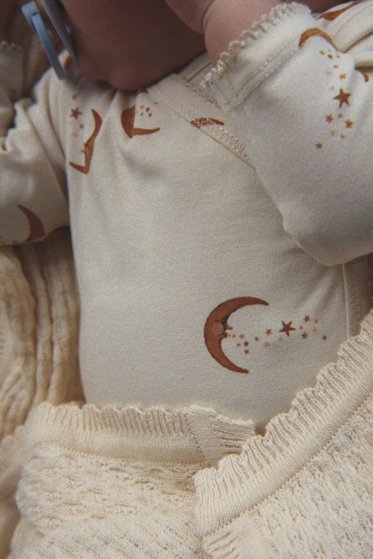 Newborn body fra Konges Sløjd - Moon1