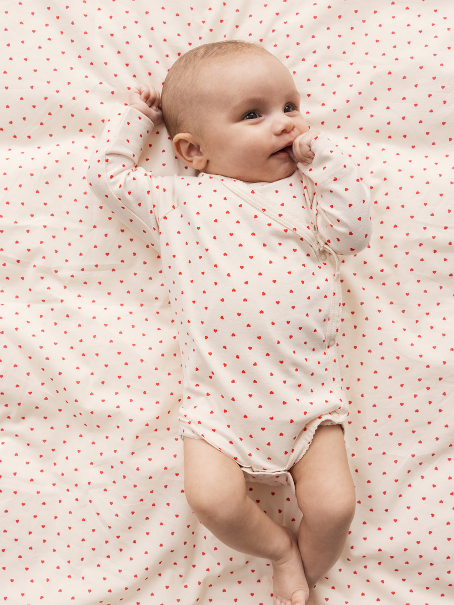 Baby sengetøj fra MarMar - Happy Hearts;