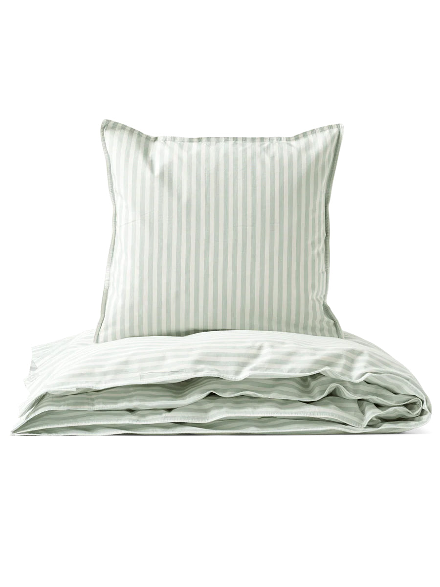 Voksen sengetøj fra Studio Feder (140 x 200) - Soft Mint Stribe