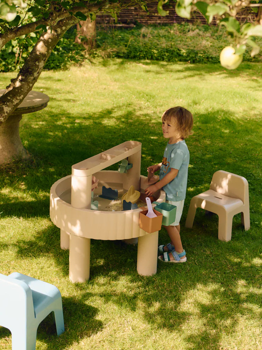 Aktivitetsbord fra Liewood