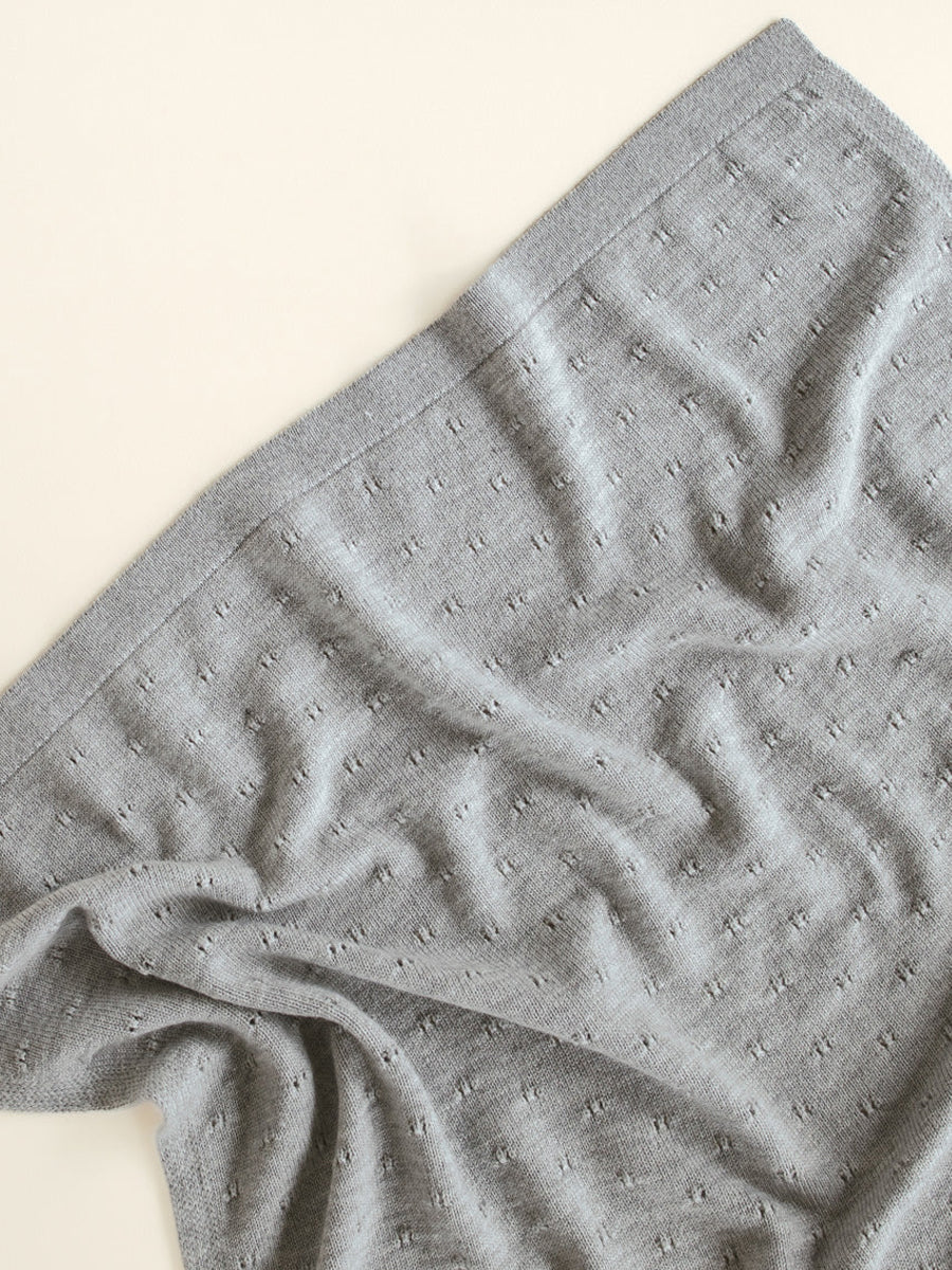 Babytæppe i merino uld fra Hvid Knitware - Bibi Grey Melange03