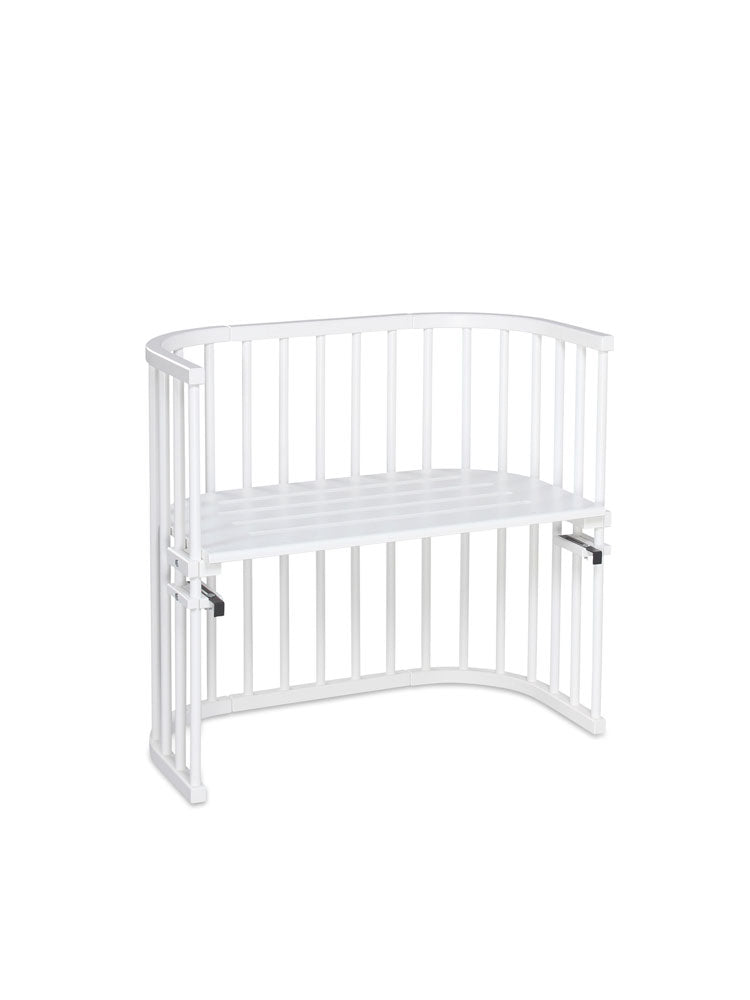 Bedside crib fra Babybay - Original (lav og smal) - hvid