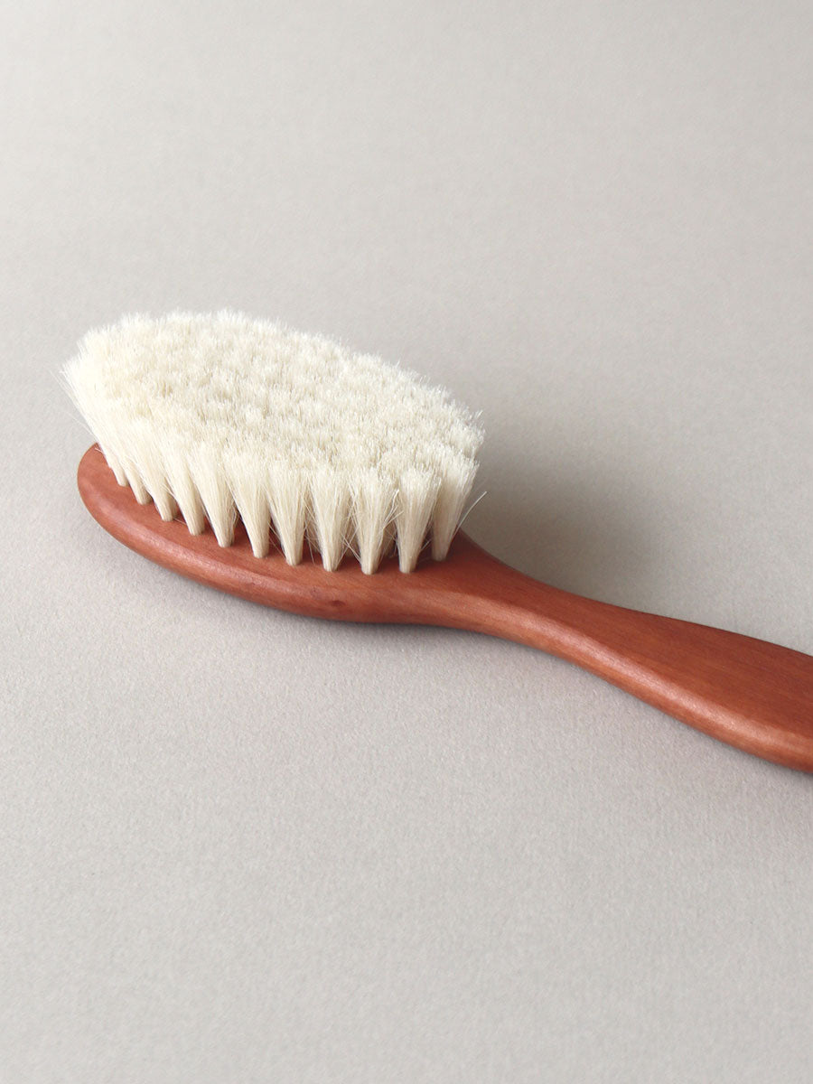 Babybørste fra DANSKK