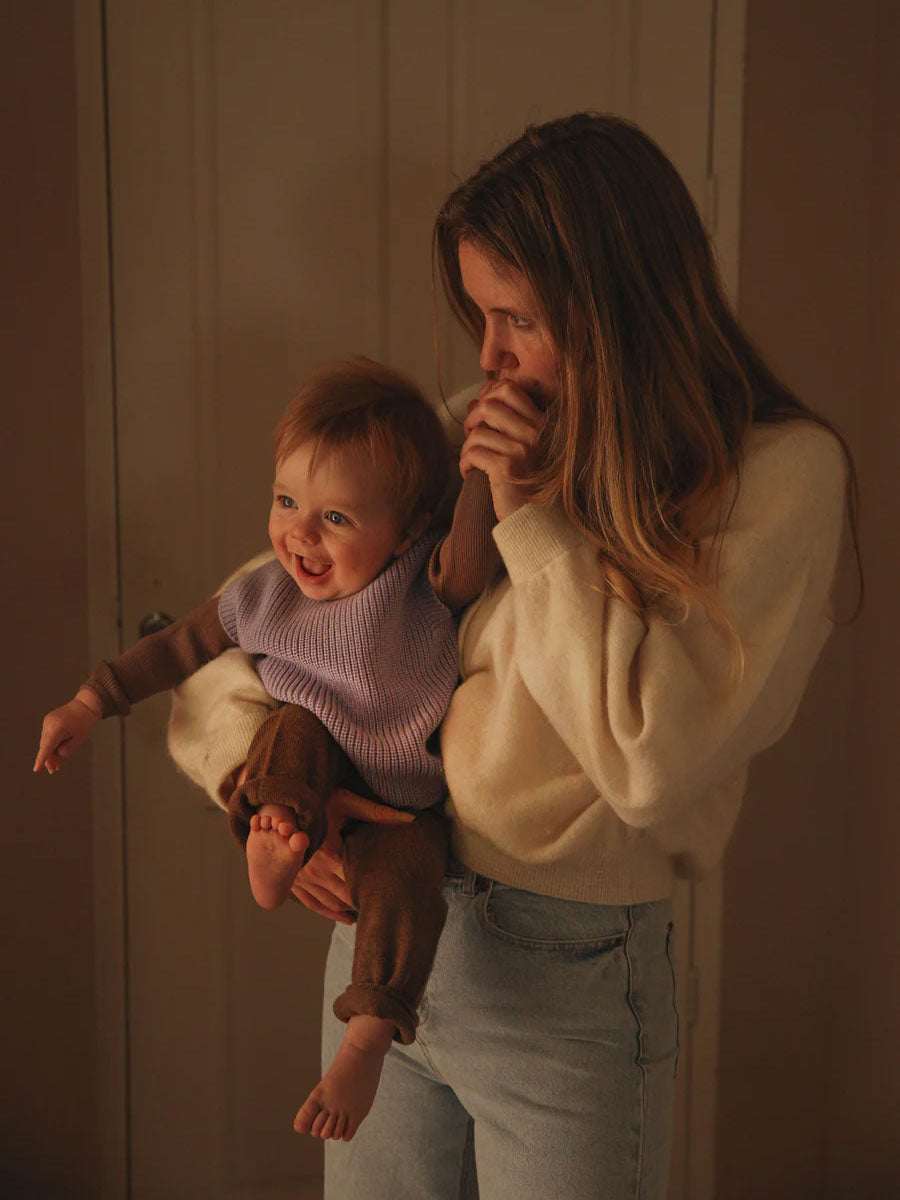 Baby Bukser i merinould fra Hvid Knitware, Guido - Mocha