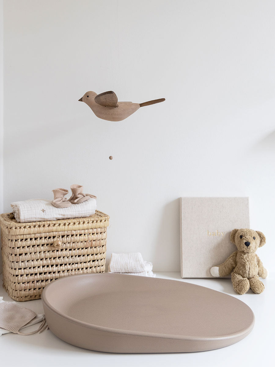 Puslepude fra danske Kas Kopenhagen i grå