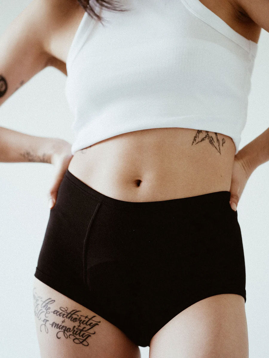 Rita menstruationstrusser fra Hala Collective - Super + Moderate