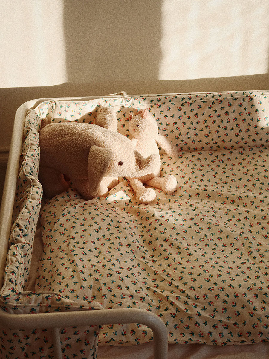 Konges Sløjd Fleur Coloré sengerand til tremmeseng