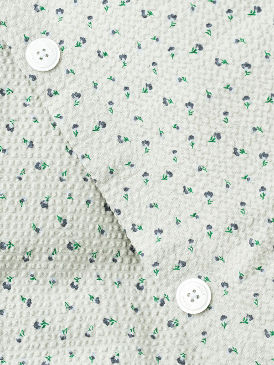 Cloudy Day sengetøj fra Studio Feder - Bæk og Bølge