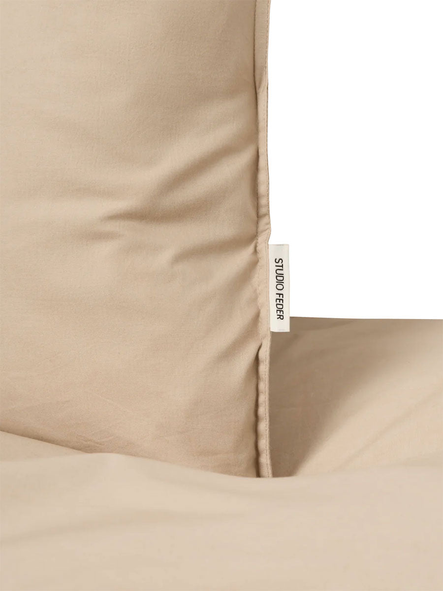 Voksen sengetøj fra Studio Feder - Sand Beige