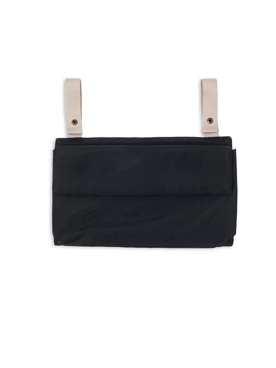 Praktisk barnevognslomme fra Konges Sløjd