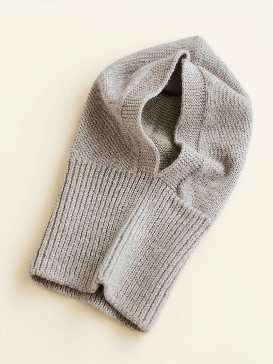 Elefanthue i merino uld fra Hvid Knitware - Pebble