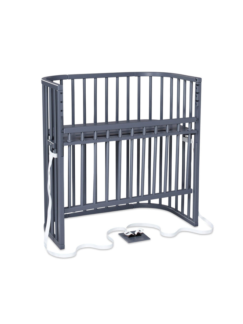 NY Bedside crib fra Babybay - Boxspring Comfort i grå