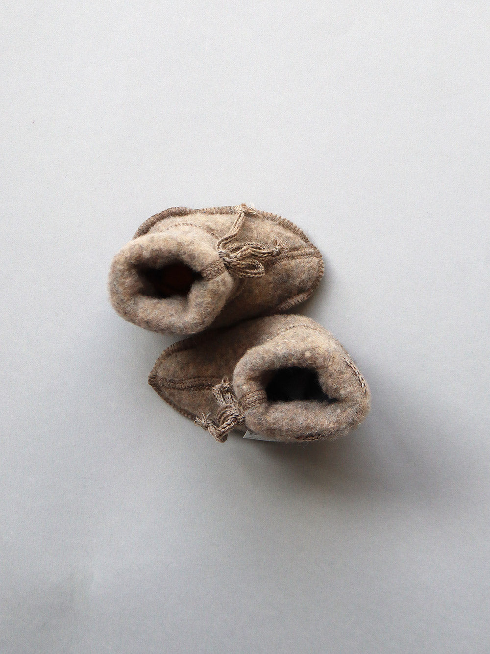 Futter i merino uld fra Engel - Valnød