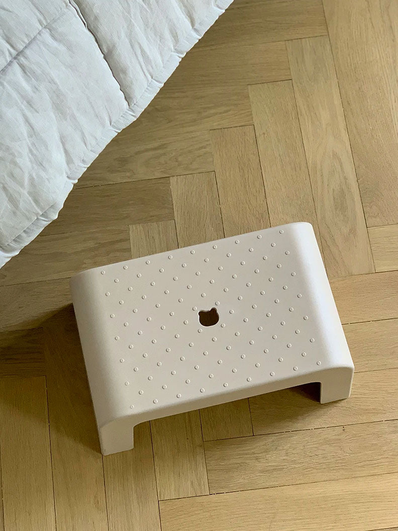 Liewood skammel i sand