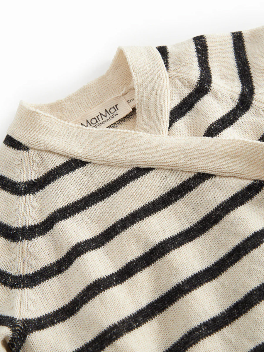 Strik med bindebånd fra MarMar - Off White Stripe.