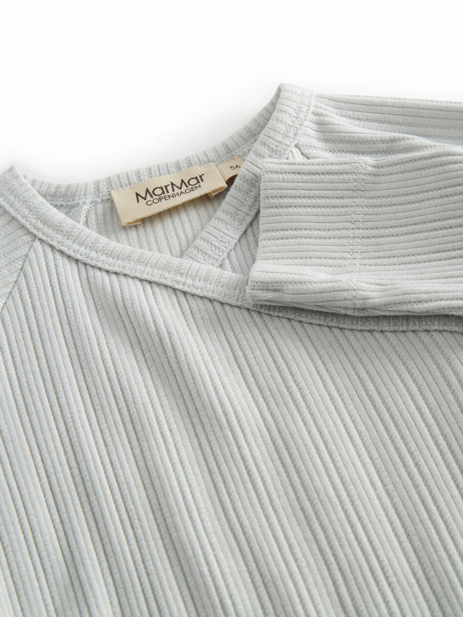 Newborn heldragt i pointelle rib fra MarMar - Morning Dew.