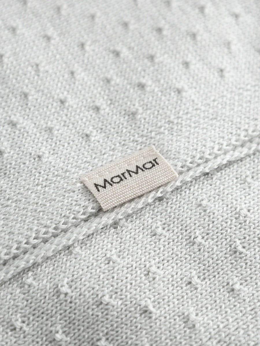 Babytæppe i strik fra MarMar - Morning Dew.