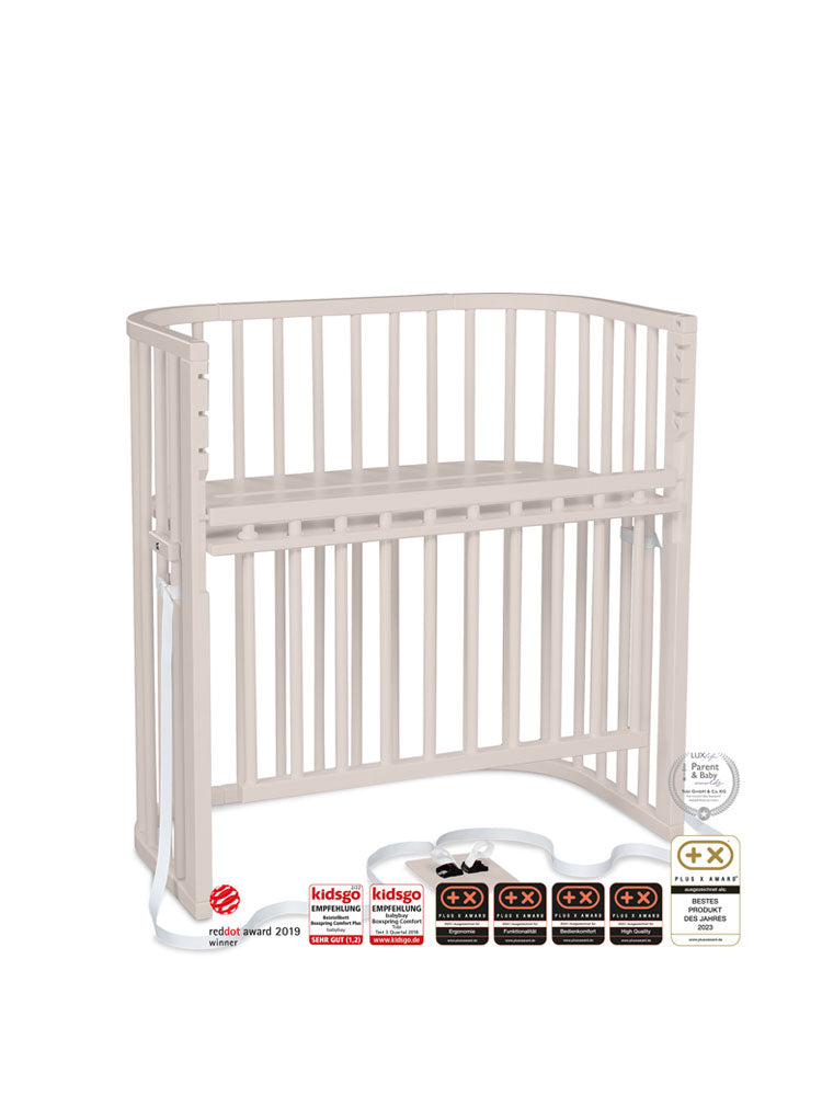 Boxspring Comfort bedside crib fra Babybay (til høje senge inkl. justerbart sidestykke)