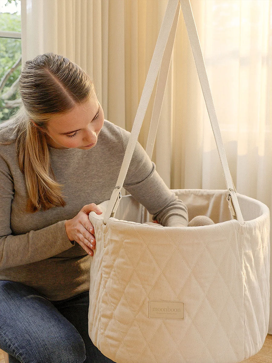 Moonboon Essential bundle - Oval vugge og motor