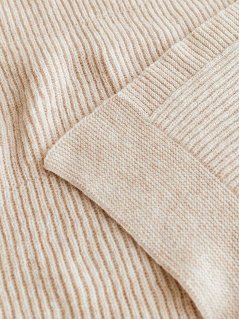 Kraftigt tæppe fra Hvid Knitware - Gaston Soft Beige