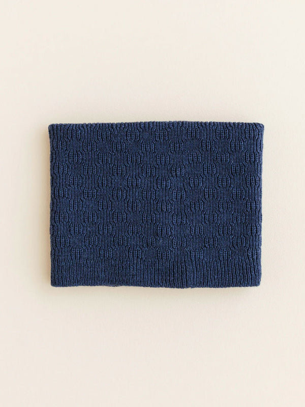 Halsedisse i merinould fra Hvid Knitware - Blue