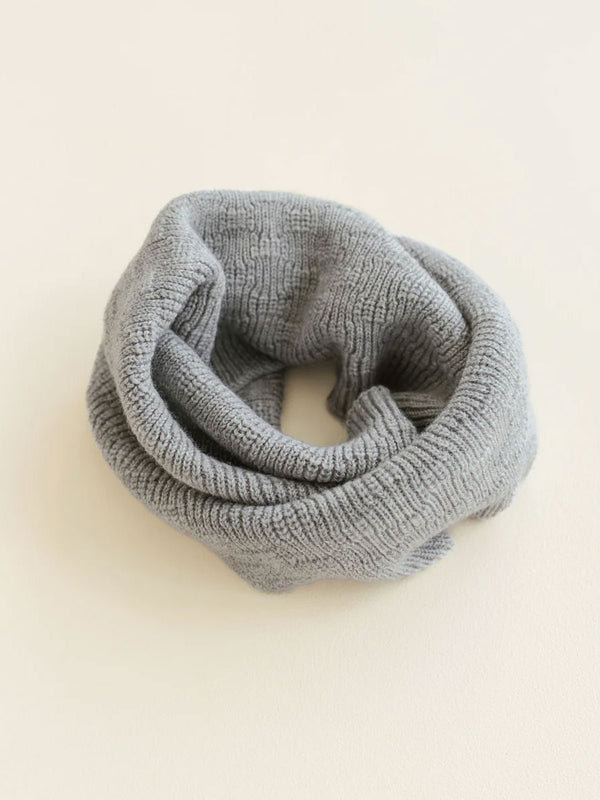 Halsedisse i merino uld fra Hvid Knitware - Grey Melange