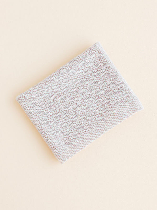 Halsedisse i merinould fra Hvid Knitware - Cream