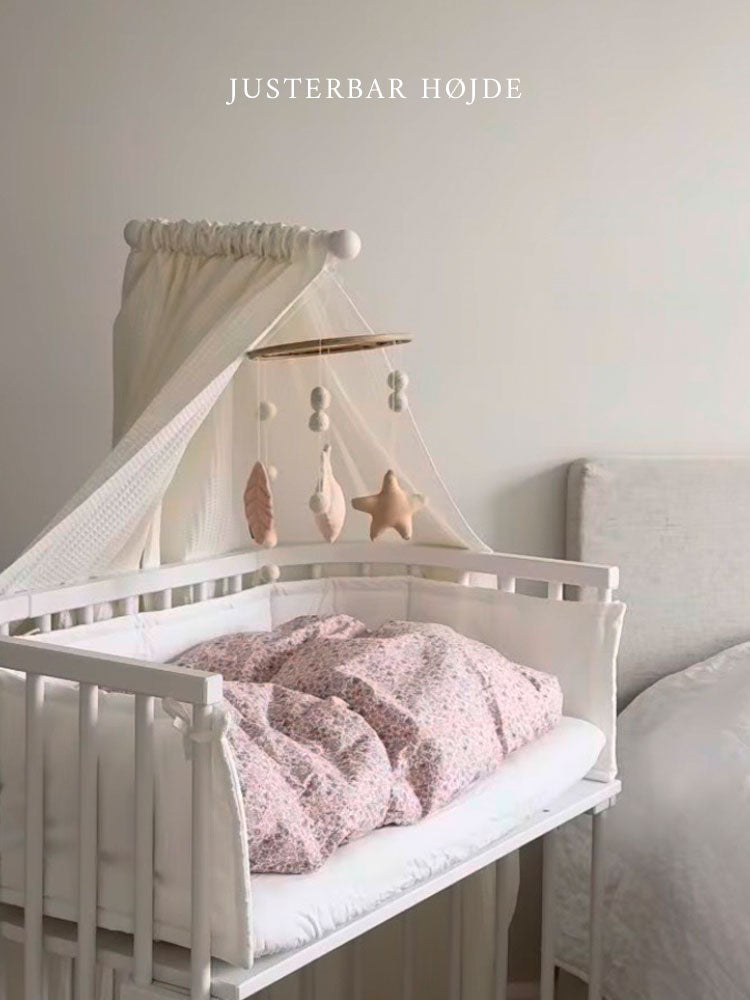 Babybay bedside crib: Monteres fast til sengen – ingen mellemrum