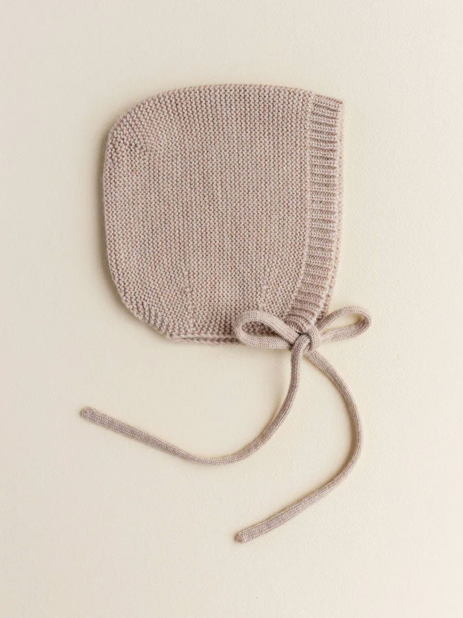 Kyse i merino uld fra Hvid Knitware, Dolly - Sand