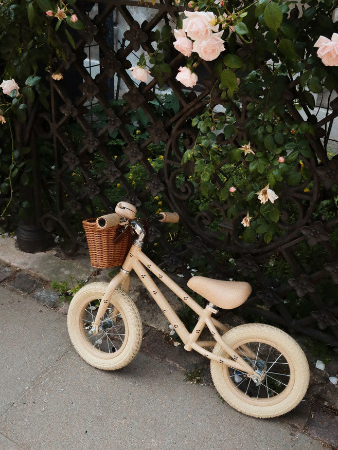 Fantastisk løbecykel i dansk design.