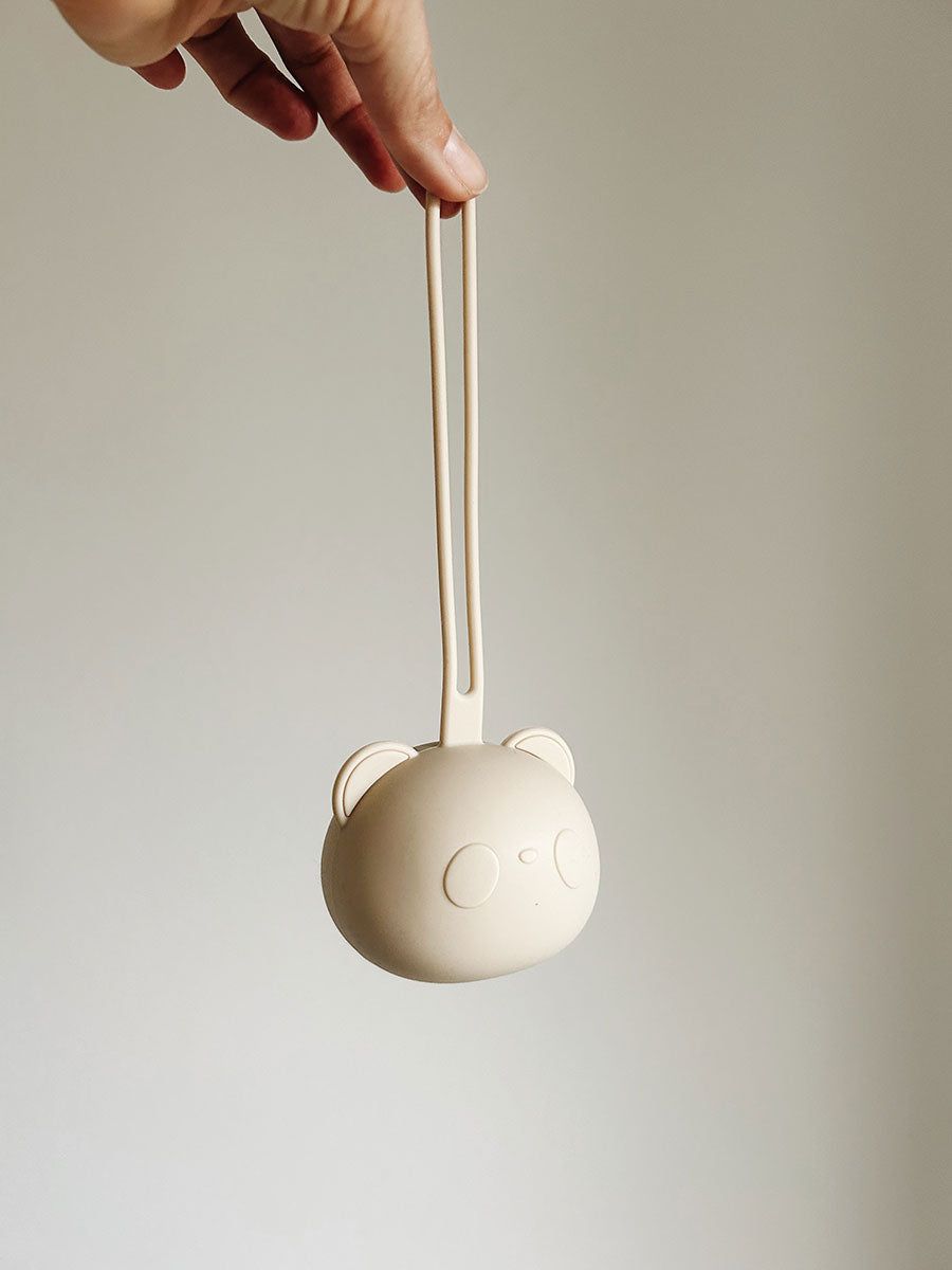 Sutteholder i blød silikone fra my copenhagen kid.