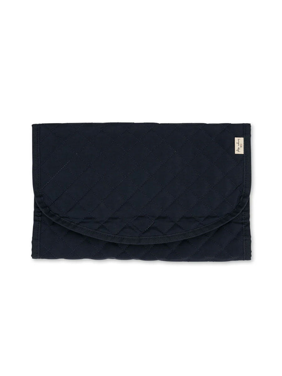 Pusletaske fra Konges Sløjd med pusleunderlag