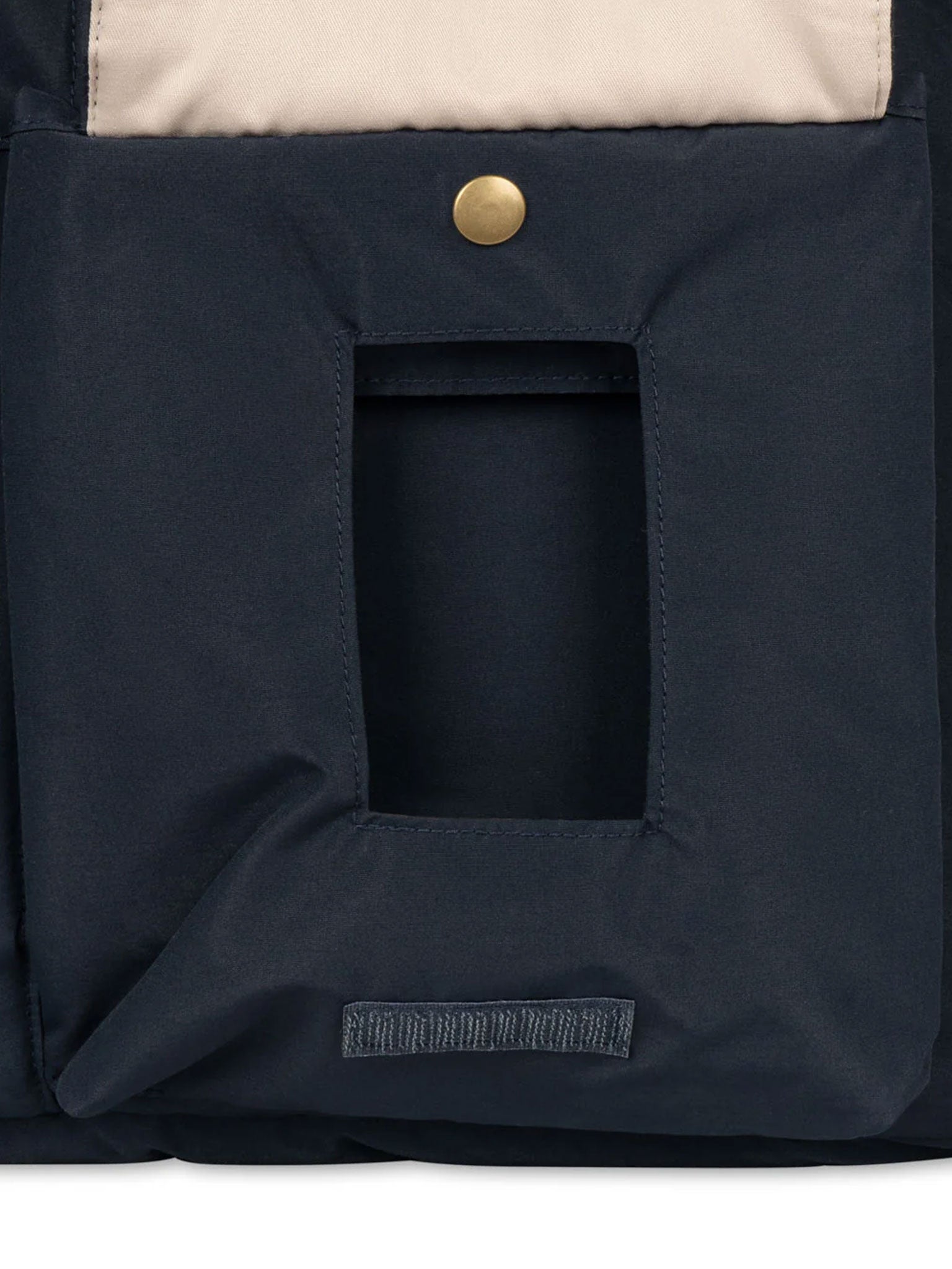 Pusletaske fra Konges Sløjd med lomme til vådservietter