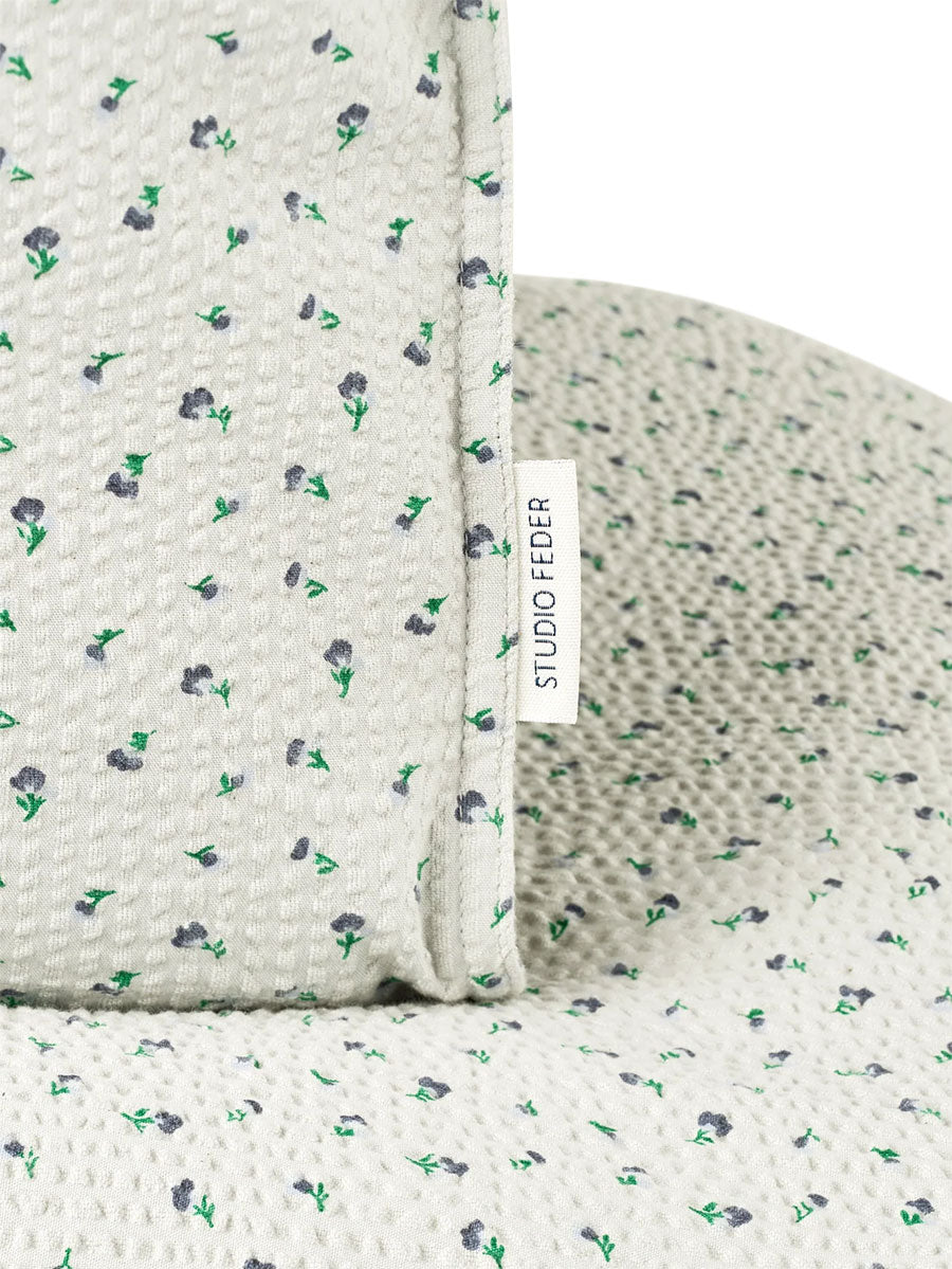 Sengetøj fra Studio Feder - Seersucker Cloudy Day