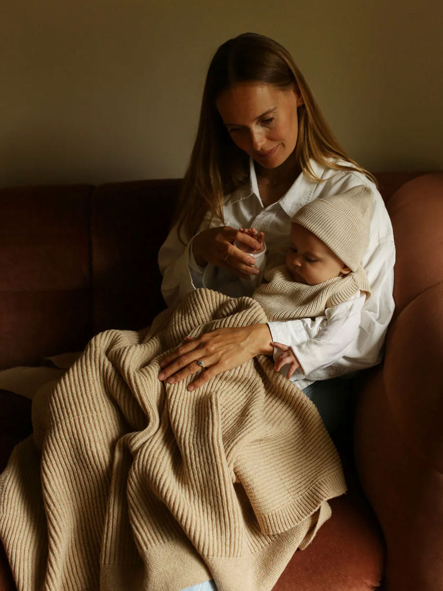 Hvis Knitware Gaston tæppe - beige