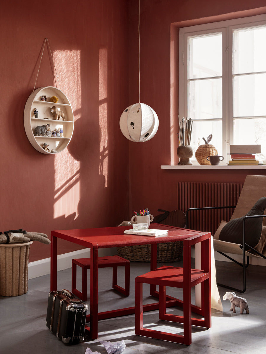 Rund hyldereol fra Ferm Living.