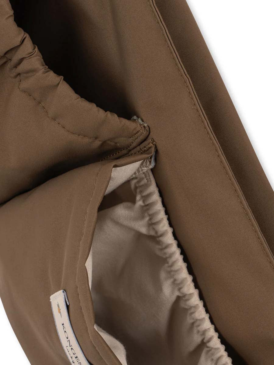 Praktisk barnevognslomme fra Konges Sløjd,