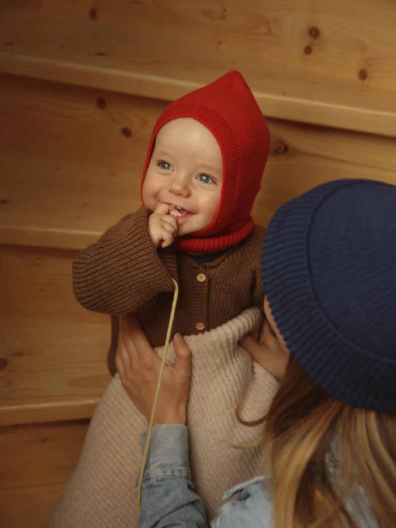 Elefanthue i merino uld fra Hvid Knitware- Red