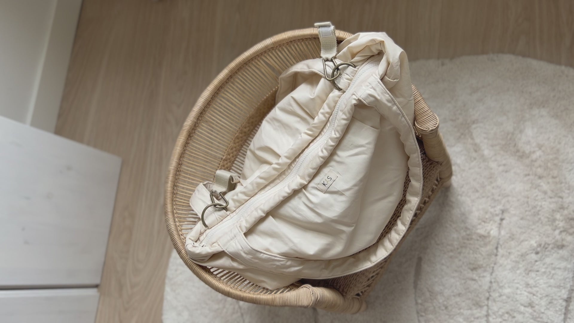 Se pusletasken fra Kas Kopenhagen