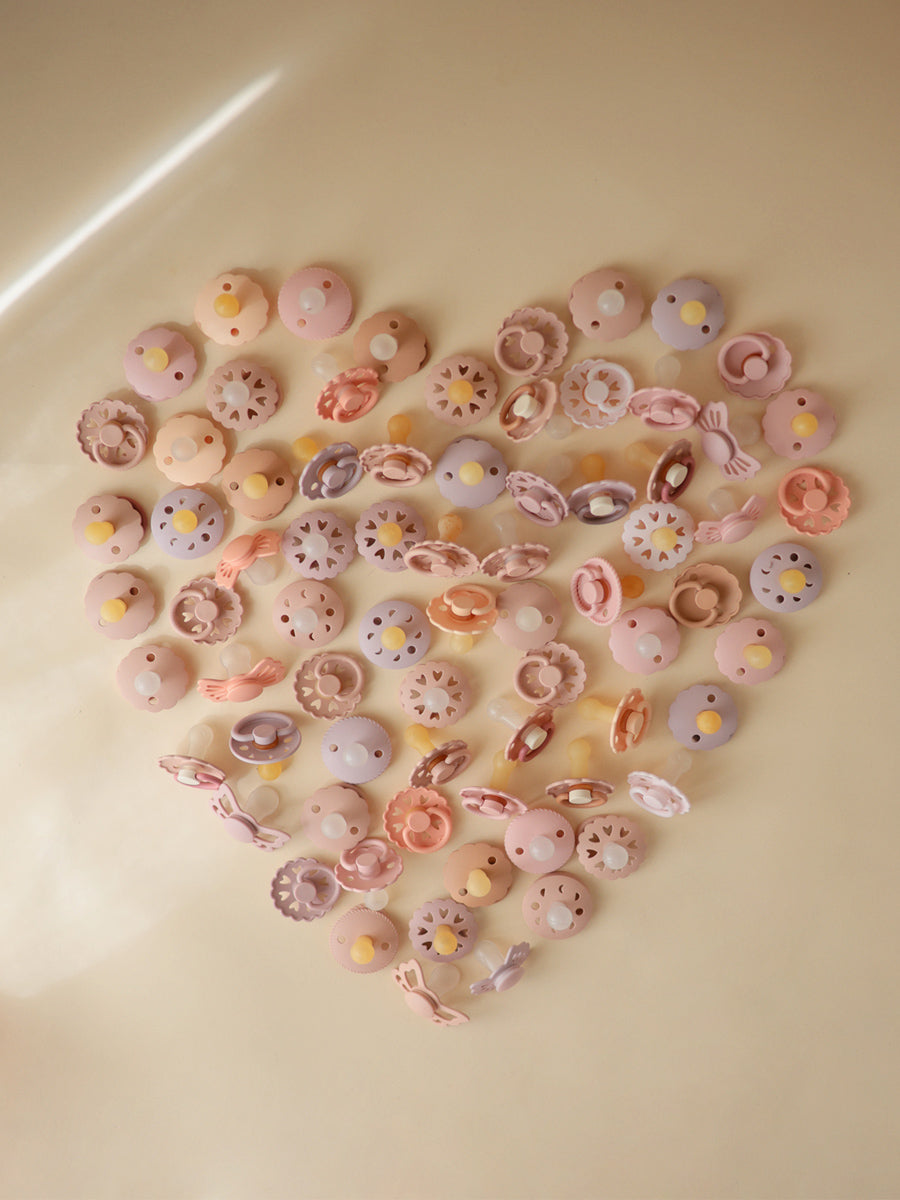 Runde sutter fra Frigg, Daisy (2-pak), Blush/Cream
