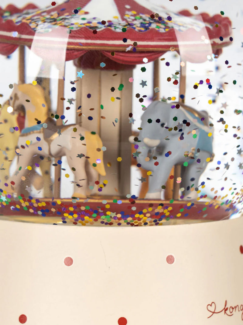 Smuk snekugle fra danske Konges Sløjd.