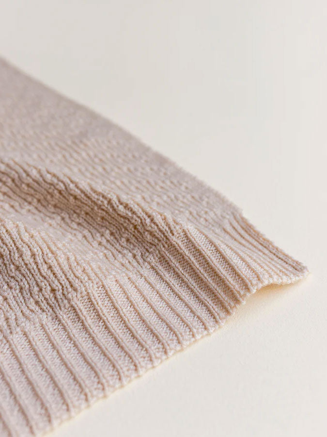 Hvid Knitware Dora babytæppe
