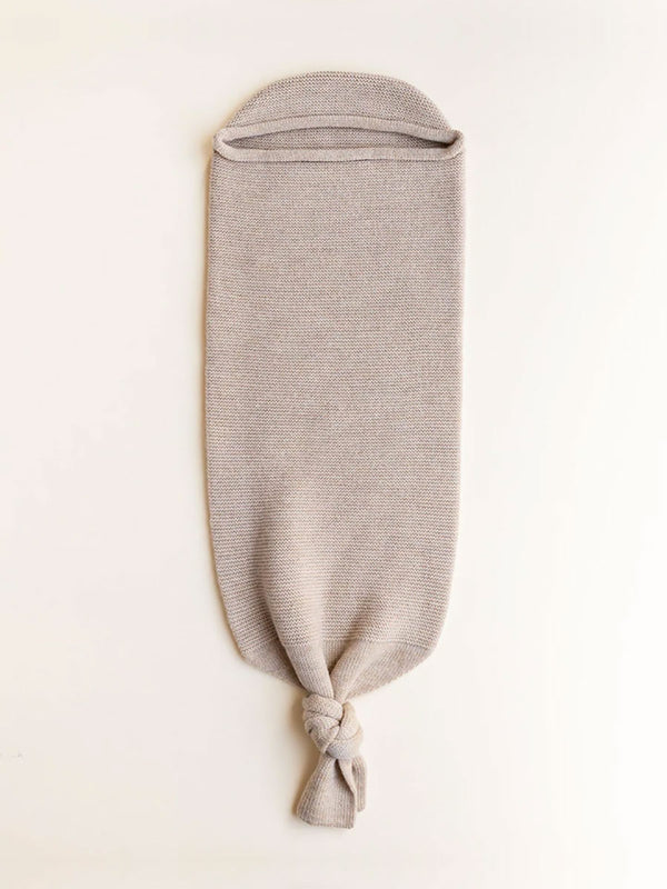 Sovepose / Cocoon i merino uld fra Hvid Knitware - Sand
