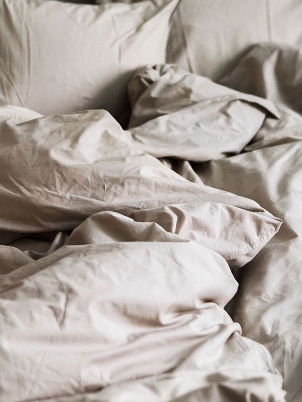 Midnatt sengetøj i grå