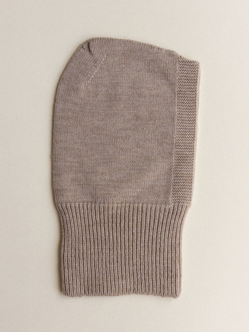 Balaclava i merino uld fra Hvid Knitware - Sand
