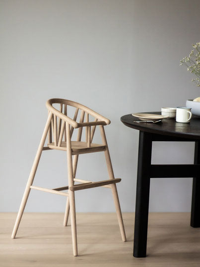 Oaklings Saga højstol