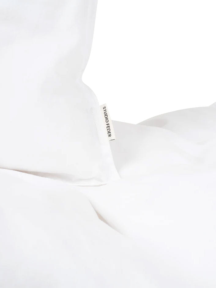 Voksensengetøj fra Studio Feder (140x200) - Crisp White