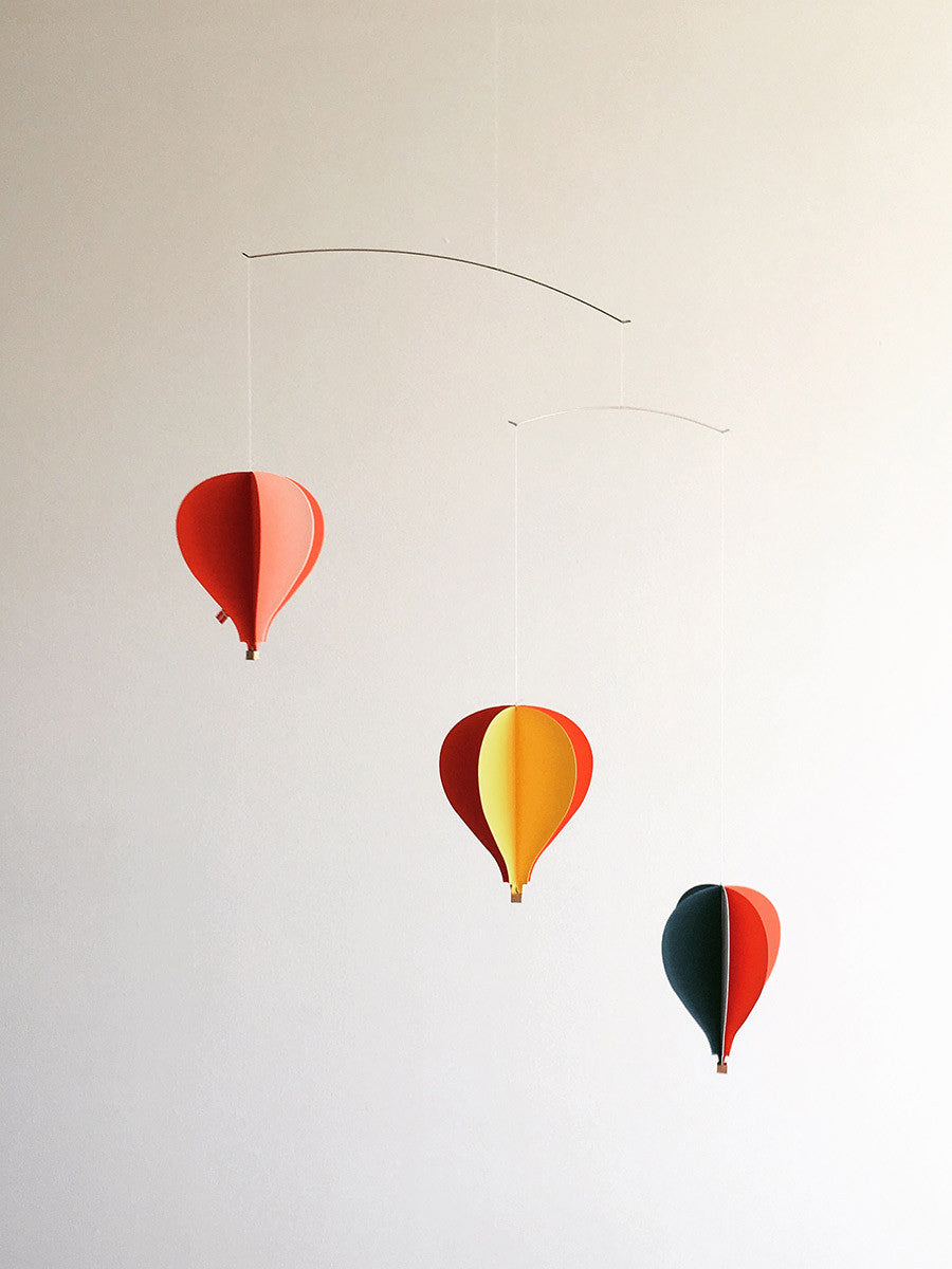 Uro med 3 luftballoner fra Flensted Mobiler