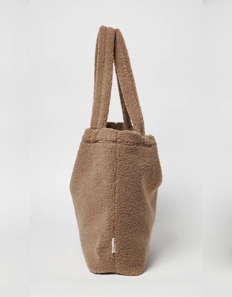 Mommy bag fra Studio Noos - Walnut